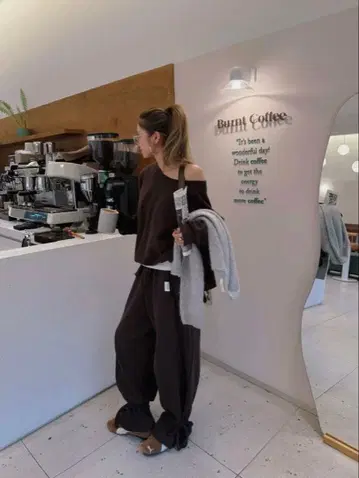 drawstring sweat set-up / brown