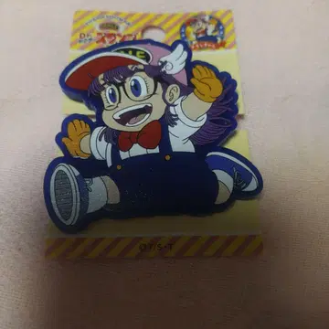 Dr. 슬럼프 아라레짱 배지 브로치