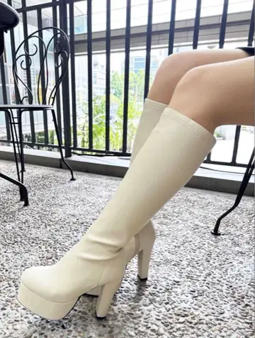 립 서비스 미들 부츠 M 사이즈