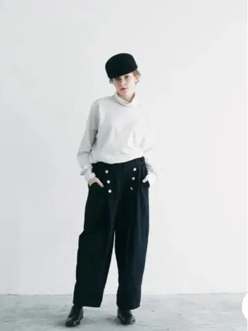 MAGALI 오가닉 코튼 마린 팬츠 black