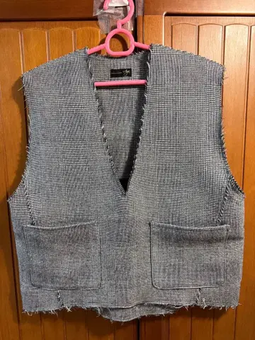 야마다야Aga 그레이 체크 V넥 울 베스트