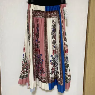 [ 새상품 ] 플리츠 스커트