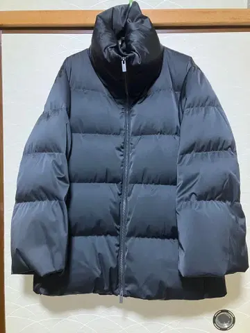 유니클로 +J 다운 볼륨 자켓 L 블랙