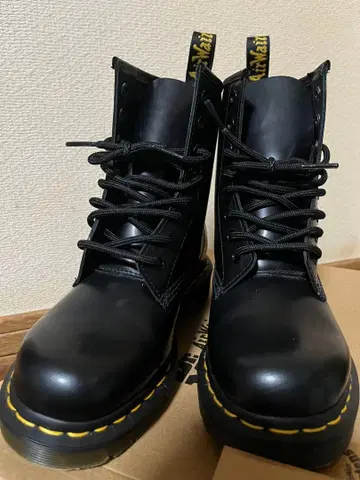 [ 새상품급 ] Dr.Martens 1460 8홀 부츠 UK3 22cm