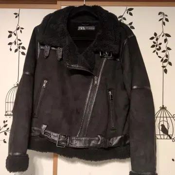 ZARA 블랙 무스탕 코트