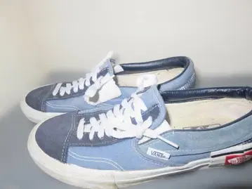 VANS 슬립온 블루 계열 US 7.5