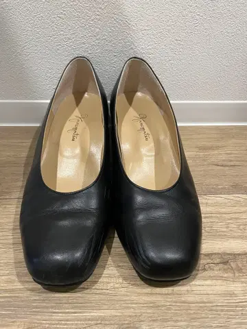 블랙 가죽 펌프스 카네마츠 취업활동 취업