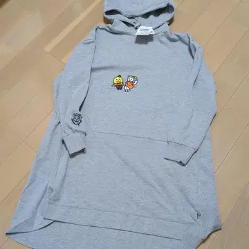 새상품 graniph 인기 완판템!! 오사무 굿즈 후드 부착 원피스