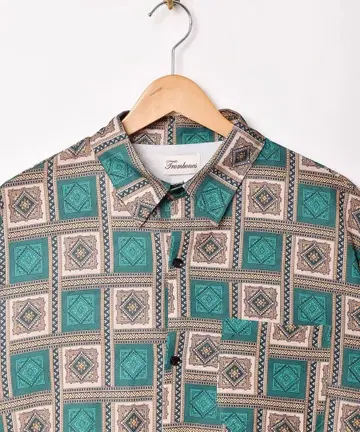 트롬본 셔츠 반팔 올 패턴