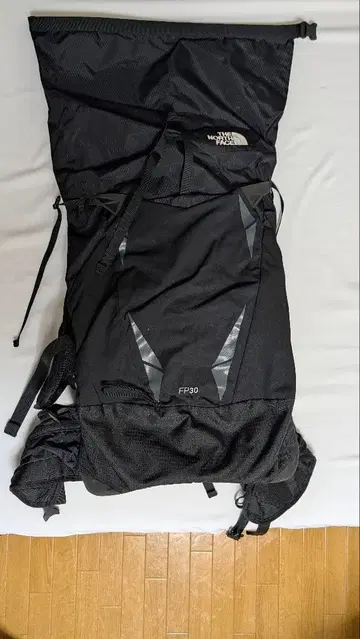 THE NORTH FACE FP30 블랙 백팩