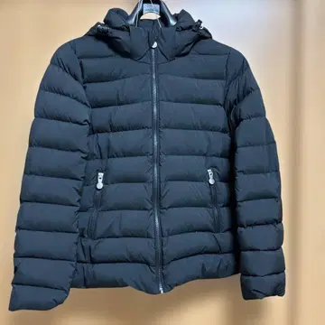 PYRENEX 피레 목걸이 숏 다운 38