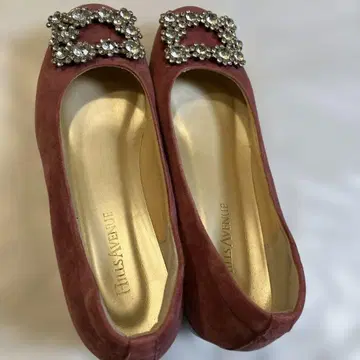 Hills Avenue 핑크 스웨이드 플랫슈즈