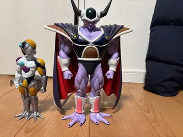 프리저 쿠우라 피규어 세트