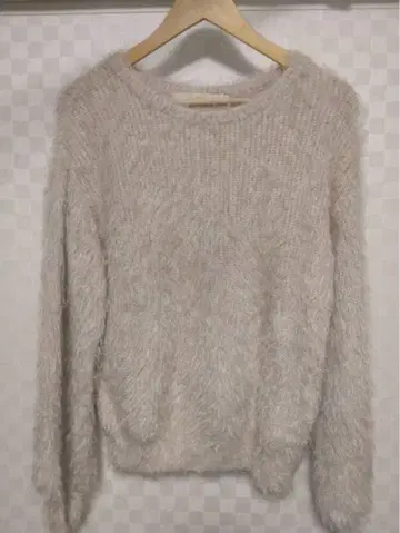 [ 새상품급 ] 카쥬 쉽스 샤기 스웨터 핑크 베이지