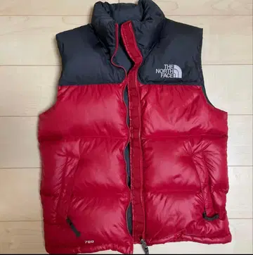 새상품급 THE NORTH FACE 다운 베스트 눕시 700 레드