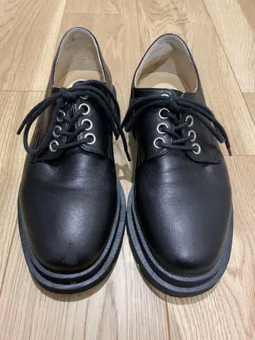 SIMPLYCOMPLICATED LUG DERBY 가죽 신발