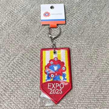 EXPO 2025 미야쿠미야쿠 키링 자수 빨간색