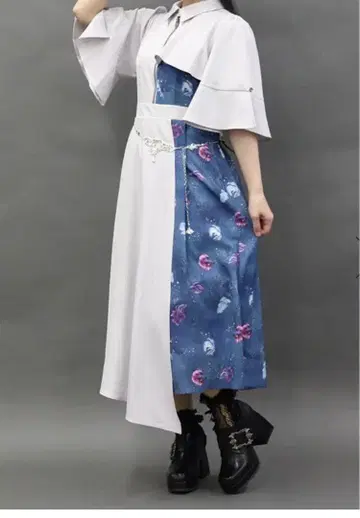 axes femme poetique 럼블피쉬 원피스 그레이