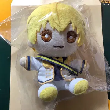 STPR 스토푸리 루토 앉아있는 봉제 인형