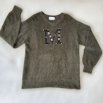 ROSIEE 니트 스웨터 카키 프리 사이즈