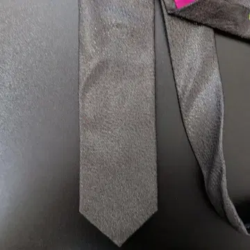 폴스미스 메인 라인 넥타이 라메 실버