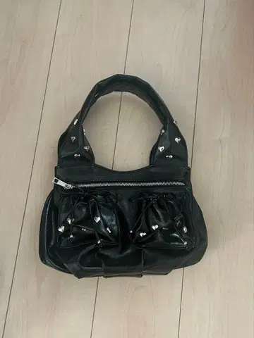 tina:jojun 하트 스터드 백