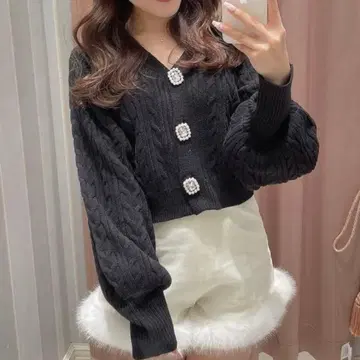 evelyn 에블린 비쥬 버튼 가디건 블랙