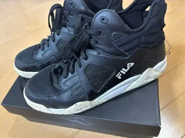 FILA 하이컷 스니커즈 블랙