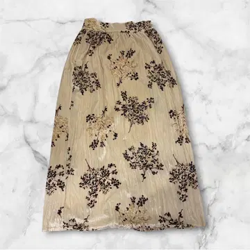 새상품급 MERCURYDUO 벨로아 플리츠 플라워 타이트 스커트