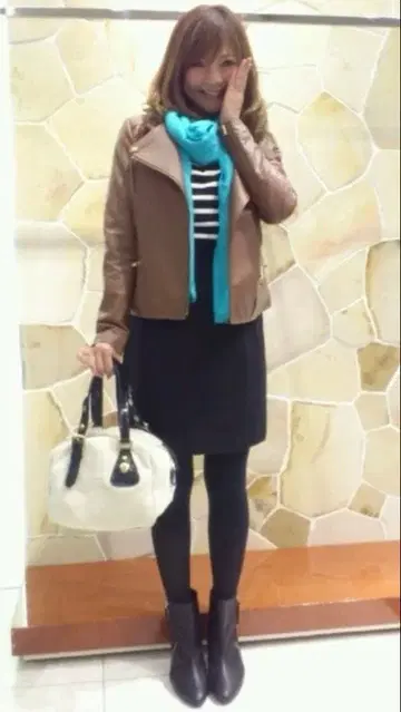 비아지오 블루 오리지널 집업 숏부츠 블랙