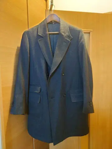 S.E.H KELLY 다크 그레이 더블 브레스트 체스터 코트