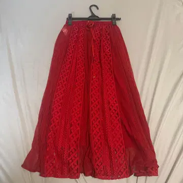 스니들 레드 플레어 스커트 F
