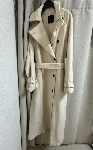 아뉴앙스 울 트렌치코트 화이트 M 사이즈
