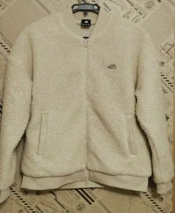 뉴발란스 보아 자켓 플리스 S 사이즈