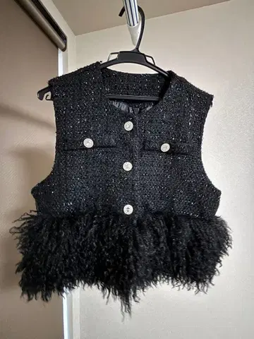 [ 새상품급 ] 베드 트위드 배색 퍼 베스트