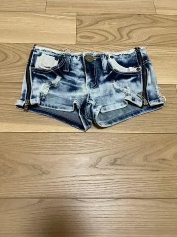 d.i.a 숏팬츠 데님 레어 헤이세이 갸루 y2k 정품