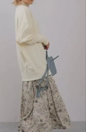 ap retro 딥 V넥 쭈리 풀오버