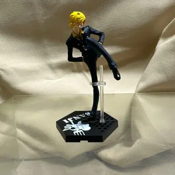 원피스 상디 피규어