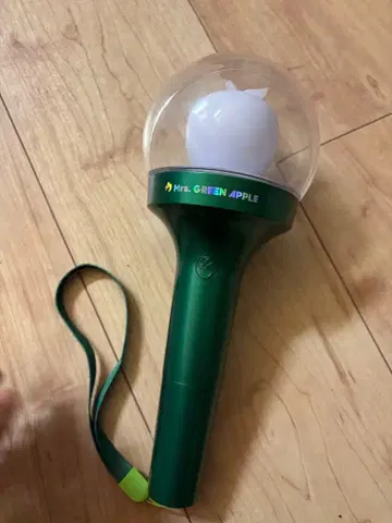 Mrs. GREEN APPLE Official Light Stick
