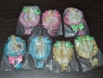 산리오 키랏토 마법의 참 7종 세트