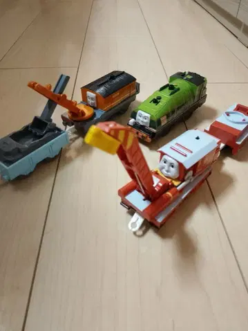 프라레일 토마스 시리즈 록키 게이터 마리오