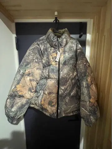 GEEK 리얼트리 다운 자켓