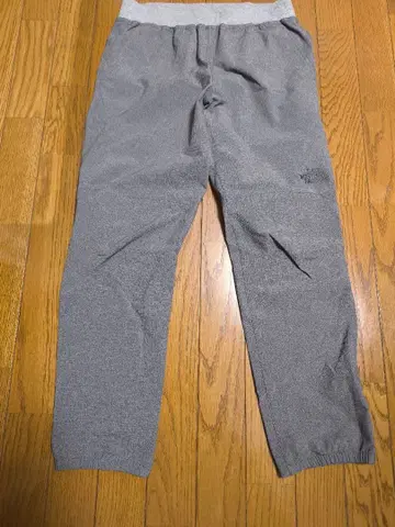 THE NORTH FACE 그레이 조거 팬츠