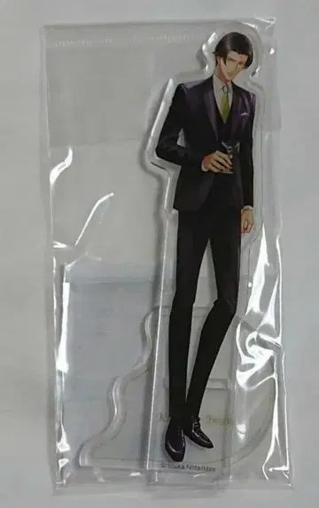 신타 유카 하루를 안고 있었다 아크릴 피규어 이와키 쿄스케 와인 버전