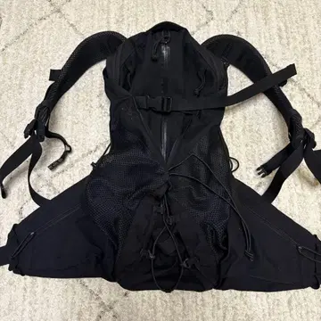 [ 단종 ] karrimorSF hydro30 백팩 블랙 등산 트레킹