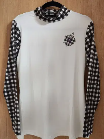 VIVA HEART 터틀넥 셔츠 사이즈 42 비바하트