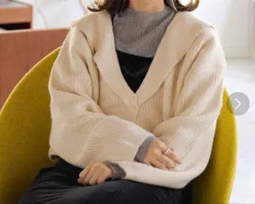 Kastane [ WEB 한정판 ] 카라 부착 크롭 가디건