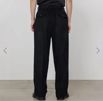 [ 택 포함 ] 캐시미어 플란넬 더블 플리츠 트라우저