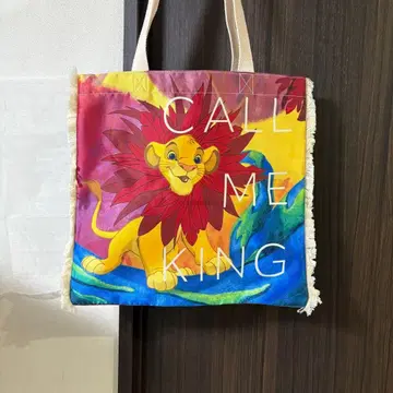 ACCOMMODE [ 라이온 킹 ] 심바 그래픽 토트