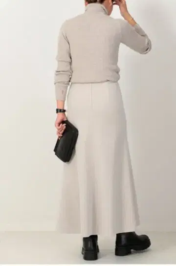 EVERYDAY I LIKE. FLARE 스커트